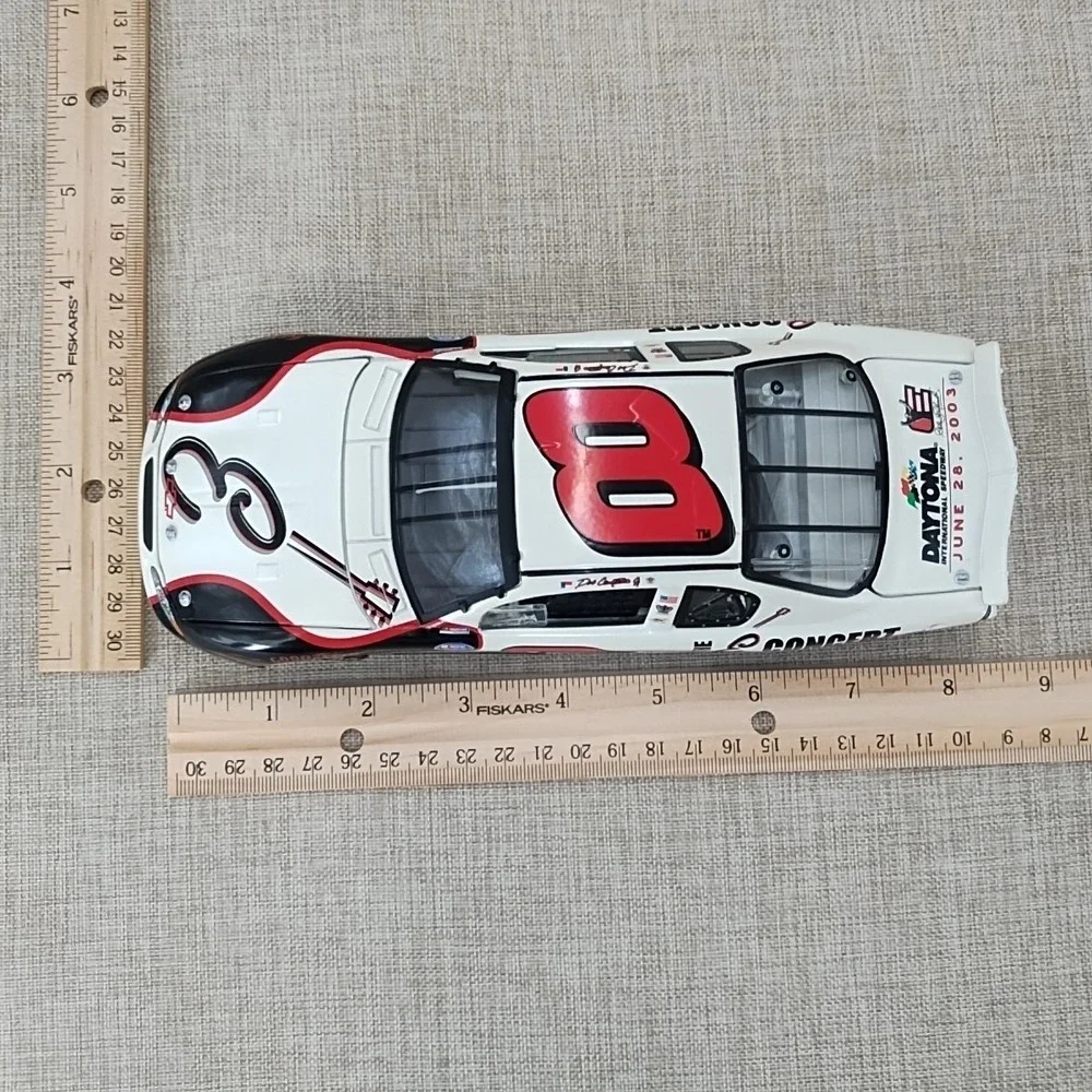 1:24 Action Diecast Dale Earnhardt Jr. The Dale Earnhardt Tribute Concert #8 LE